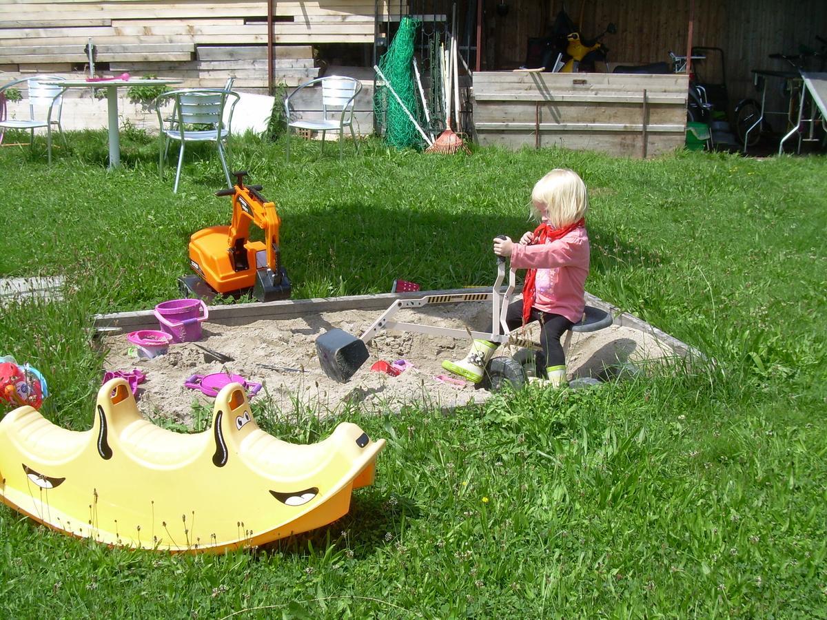 Wohlfuehloase Fuer Mensch Und Hund Bed & Breakfast Uzwil Eksteriør bilde